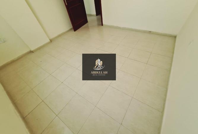 85318947 - صورة العقار 2