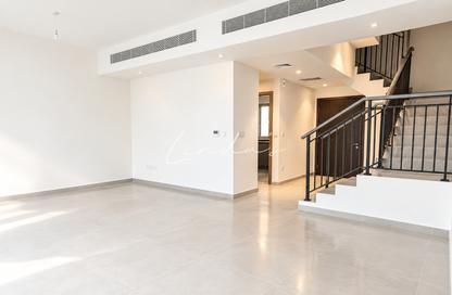 Townhouse - 4 - 4 for rent in Verona - Damac Hills 2 - Dubai