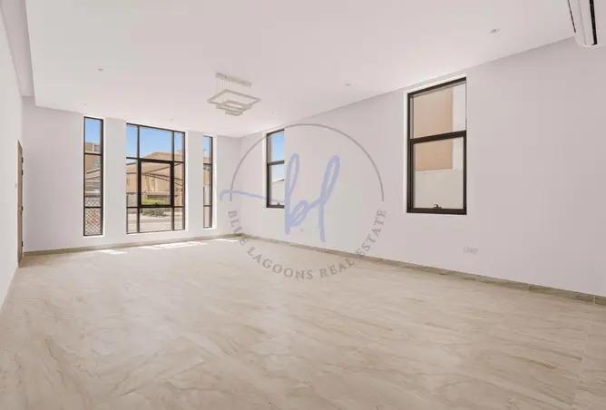 140575162 - Property Image 2