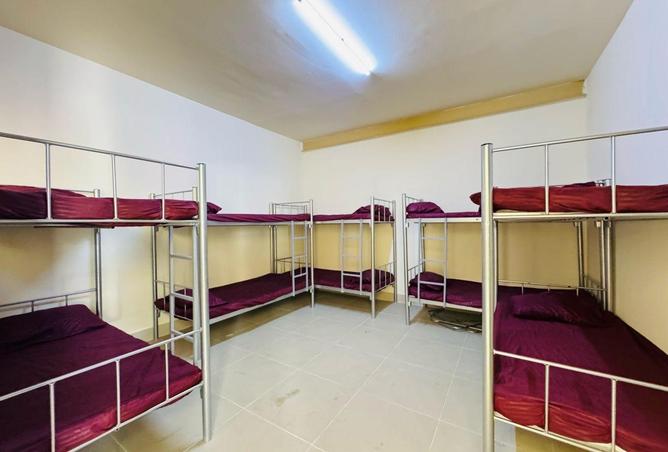 60130118 - Property Image 2