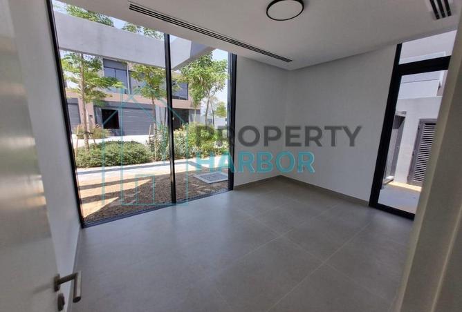 69895639 - صورة العقار 3