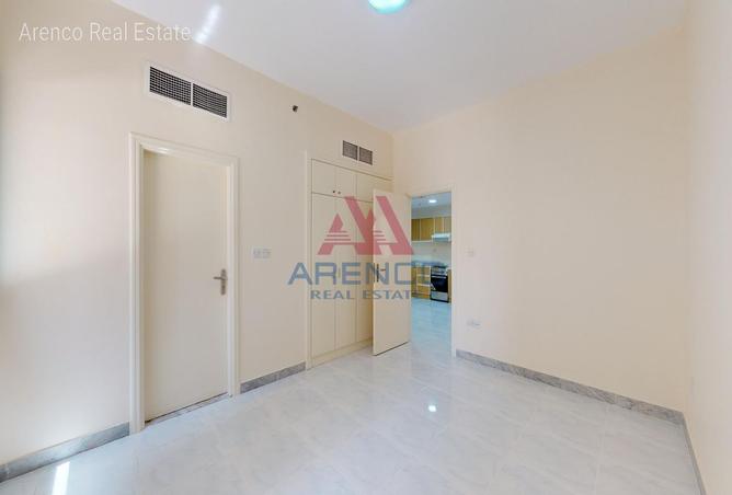 77775188 - Property Image 3