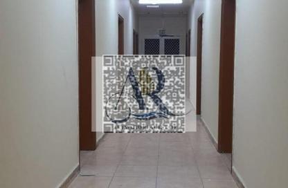 سكن عمال - استوديو - 5 حمامات للايجار في مبنى الياسمين 3 - المنطقة الصناعية رقم 6 - المنطقة الصناعية بالشارقة - الشارقة سكن عمال - استوديو - 5 حمامات للايجار في مبنى الياسمين 3 - المنطقة الصناعية رقم 6 - المنطقة الصناعية بالشارقة - الشارقة