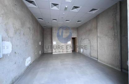 Shop - Studio - 1 Bathroom for rent in Haas Building - Jumeirah Garden City - Al Satwa - Dubai