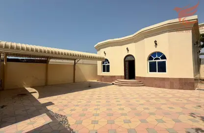 فيلا - 3 غرف نوم - 4 حمامات للايجار في الرفاع - رأس الخيمة