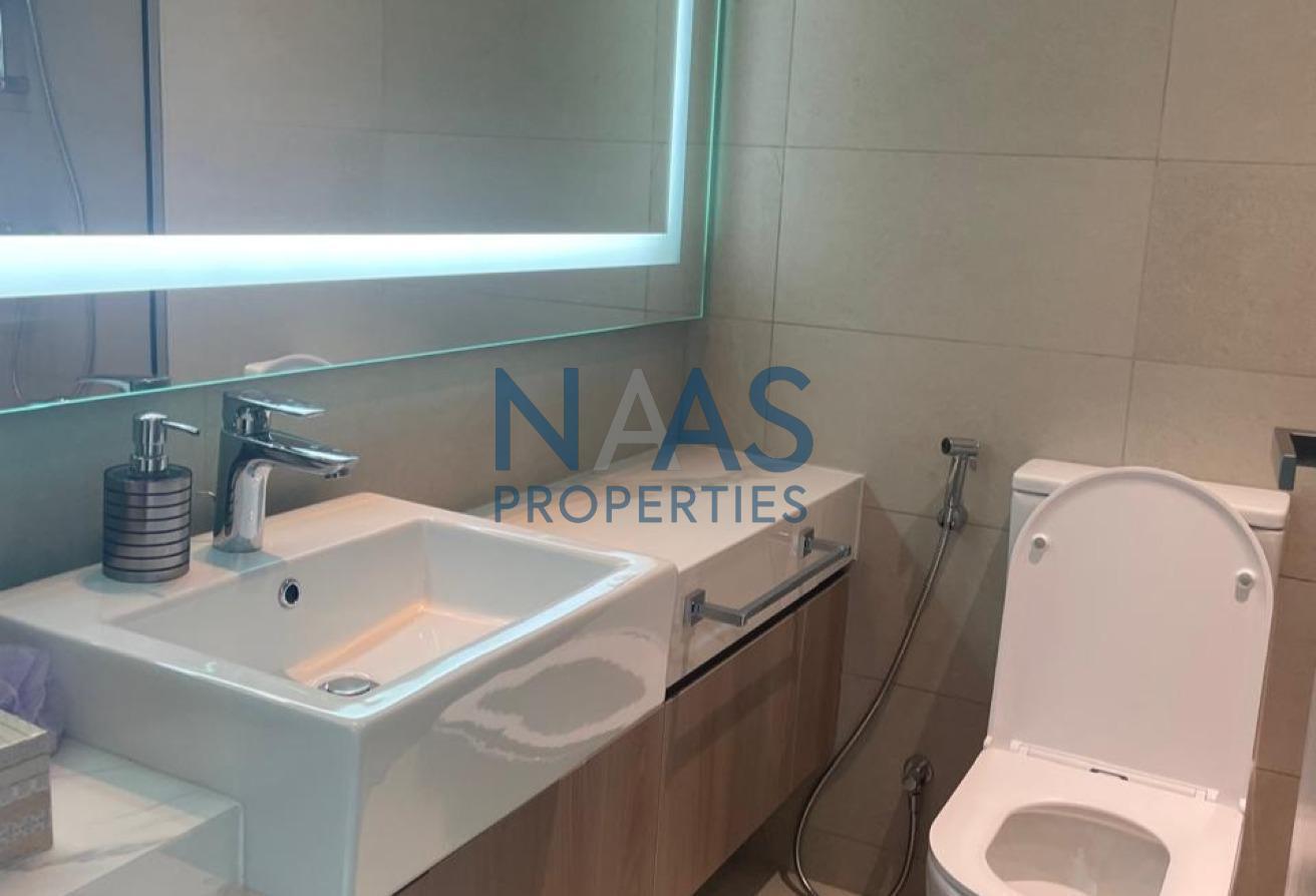 Water Views | Elegant 1 Bedroom | Rent Now! photo 18