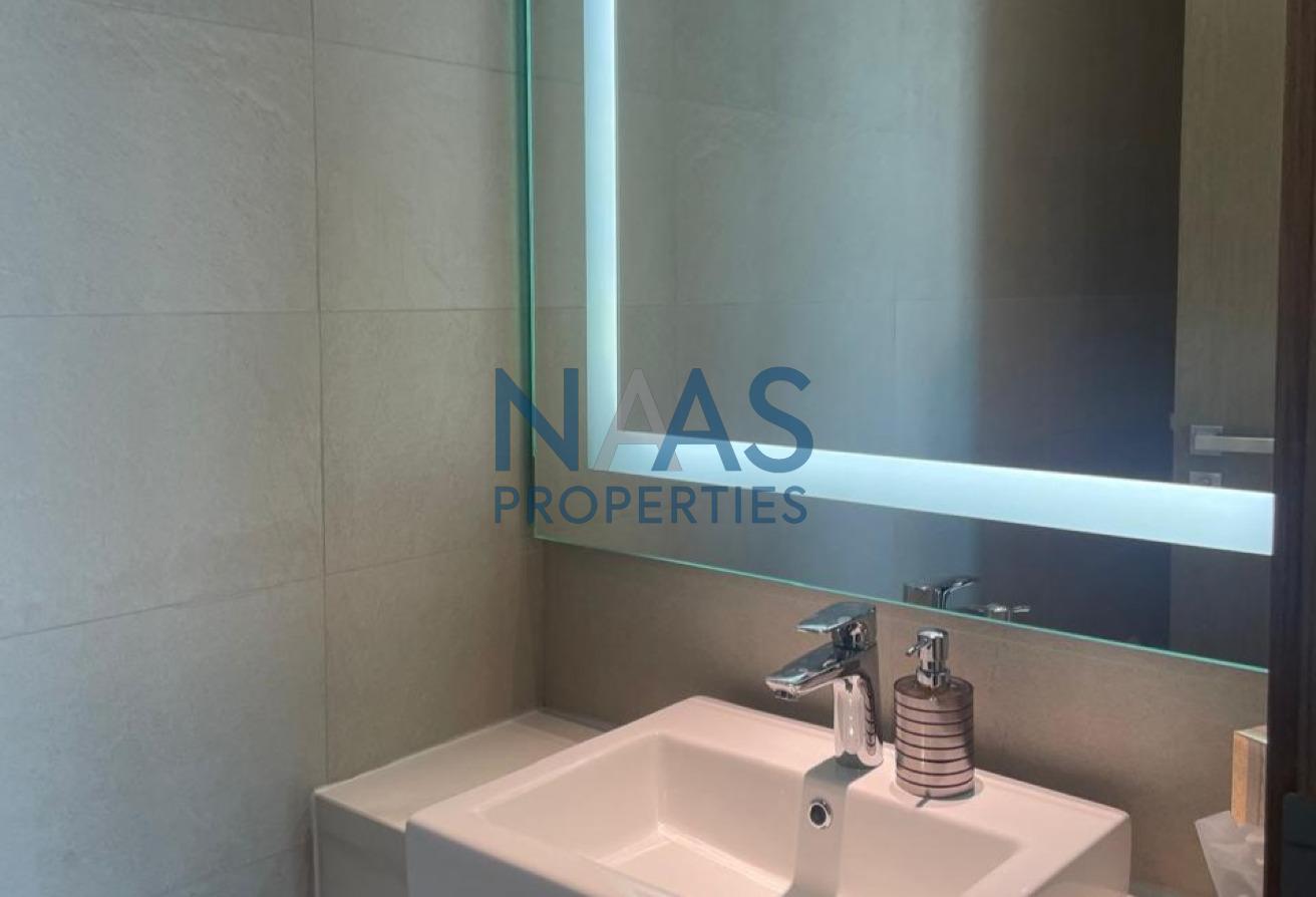 Water Views | Elegant 1 Bedroom | Rent Now! photo 19