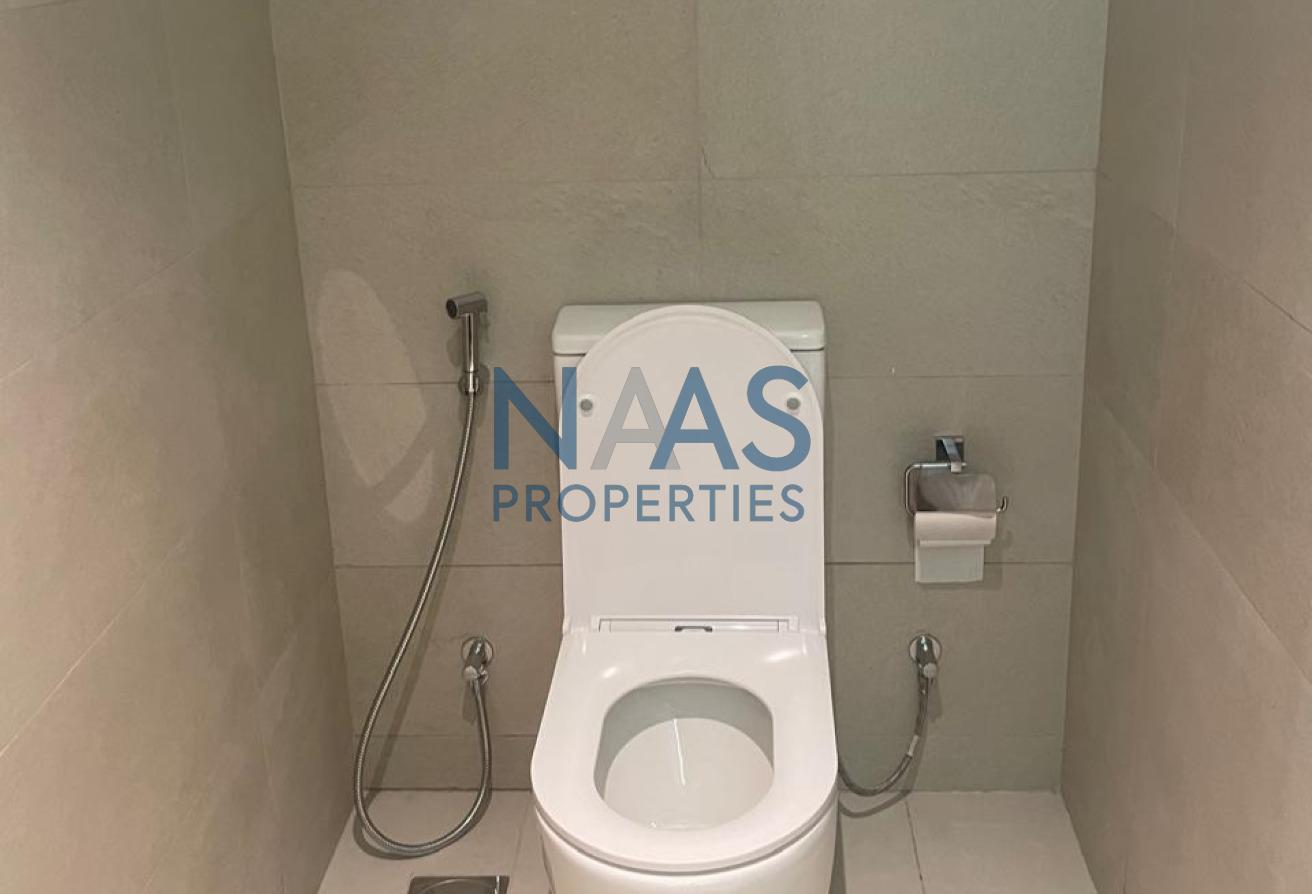 Water Views | Elegant 1 Bedroom | Rent Now! photo 20