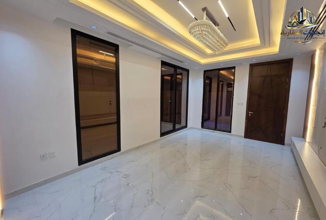 122899659 - Property Image 3