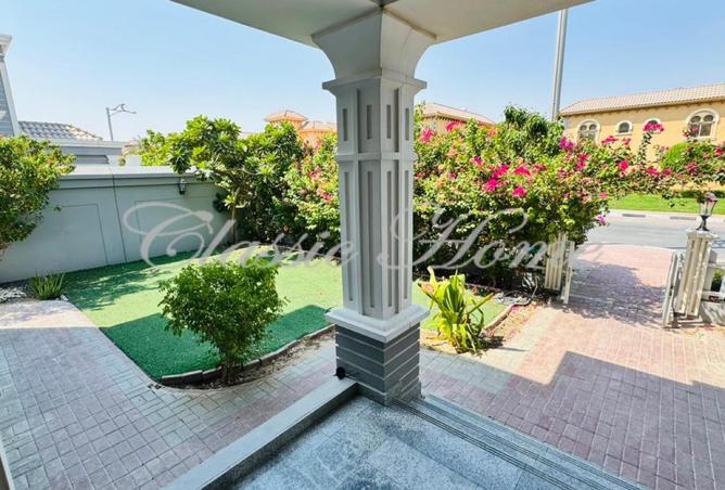 54932320 - Property Image 3