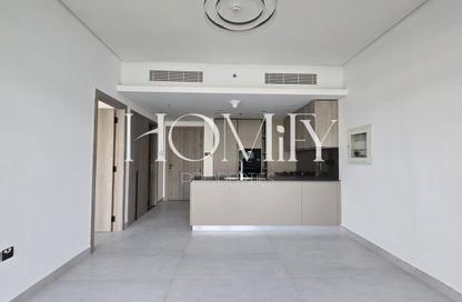 Apartment - 1 - 2 for rent in Oxford Boulevard - District 15 - Jumeirah Village Circle - Dubai