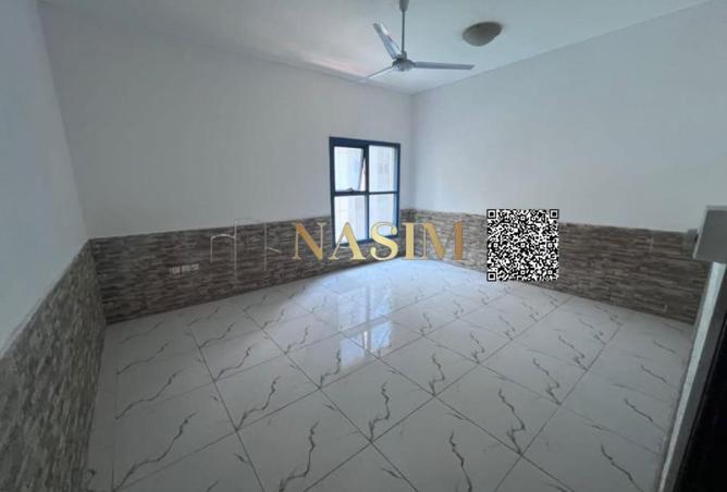 81113265 - Property Image 2