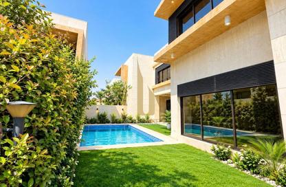 Villa - 5 - 5 for rent in Al Jafiliya Villas - Al Jafiliya - Bur Dubai - Dubai