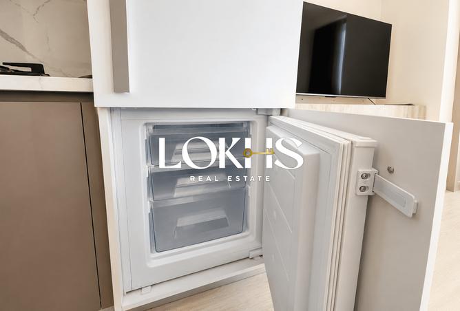121982355 - Property Image 3