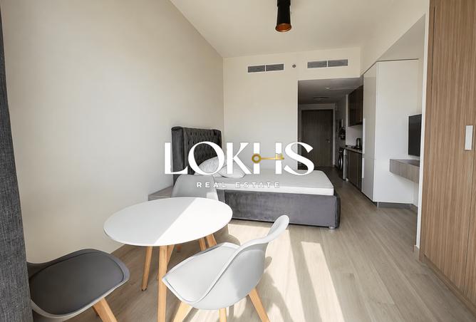 121982355 - Property Main Image