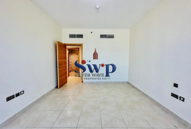 90910277 - Property Image 2
