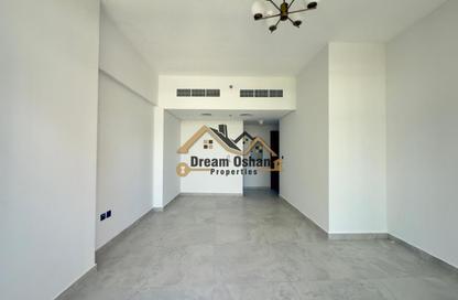 Apartment - 2 Bedrooms - 3 Bathrooms for rent in Sama Al Jaddaf - Al Jaddaf - Dubai