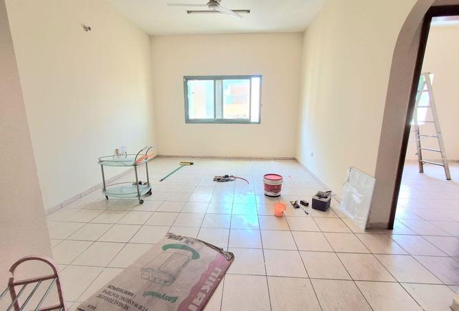 81957010 - Property Main Image