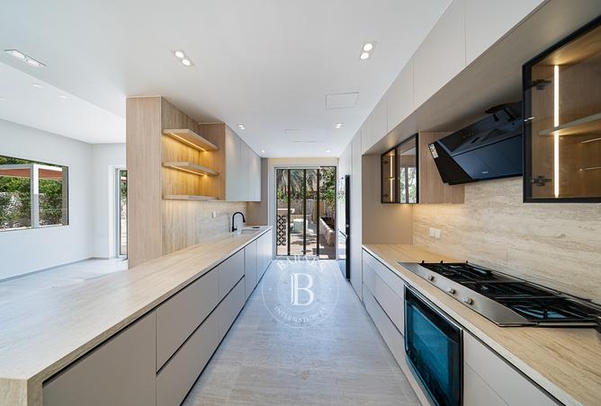 3-bed villa in Springs 15 · Private pool — photo 4