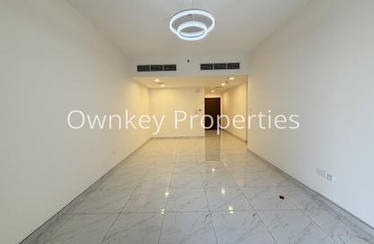Apartment - 2 - 3 for rent in Titanium Tower - Al Karama - Bur Dubai - Dubai