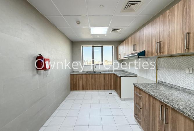 New Tower | Spacious Apartment | High Floor