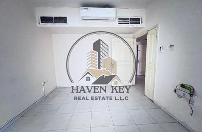 Apartment - 1 - 2 for rent in Fire Station Road - Muwaileh - Sharjah
