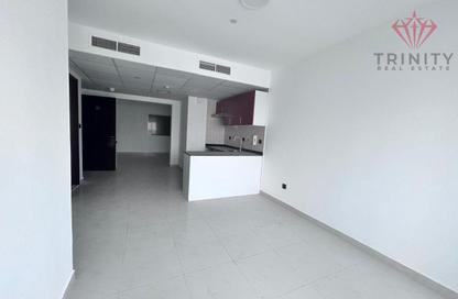 Apartment - Studio - 1 for rent in New Dubai Gate 2 - JLT Cluster A - Jumeirah Lake Towers - Dubai Apartment - Studio - 1 for rent in New Dubai Gate 2 - JLT Cluster A - Jumeirah Lake Towers - Dubai
