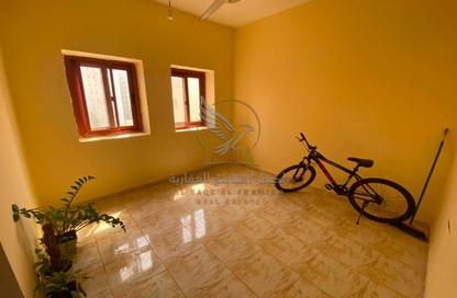 Apartment - Studio - 1 Bathroom for rent in Al Mujarrah - Al Sharq - Sharjah