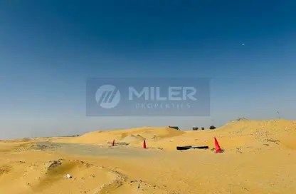 أرض - استوديو للبيع في مدينة القاسمية - الشارقة