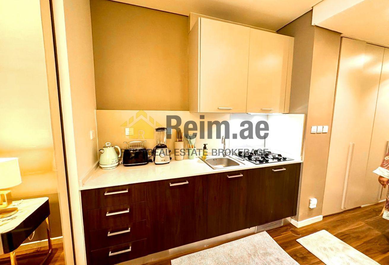 Luxury Furniture | Prime Location | Spacious photo 10