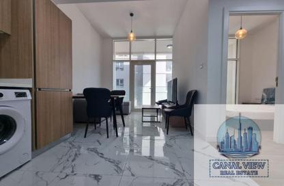 Apartment - 1 Bedroom - 1 Bathroom for rent in Oasis 2 - Oasis Residences - Masdar City - Abu Dhabi