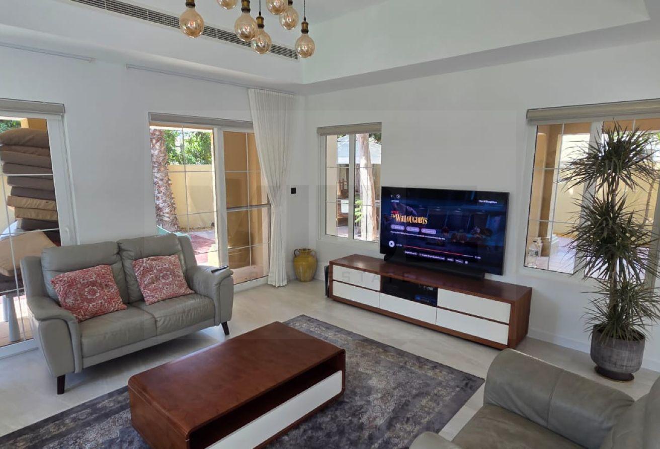 Spacious 3 Bedroom M2 -Upgraded