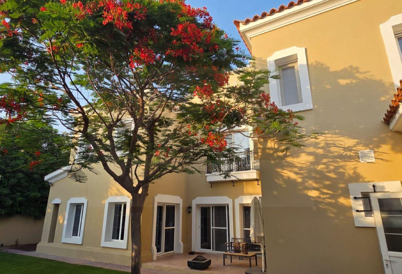 Spacious 3 Bedroom M2 -Upgraded