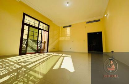 Apartment - Studio - 1 for rent in Khalifa City - Abu Dhabi