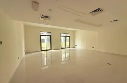 Office Space - Studio - 1 Bathroom for rent in Gevora Hotel - Sheikh Zayed Road - Dubai Office Space - Studio - 1 Bathroom for rent in Gevora Hotel - Sheikh Zayed Road - Dubai