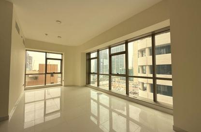 Office Space - Studio - 1 Bathroom for rent in Gevora Hotel - Sheikh Zayed Road - Dubai Office Space - Studio - 1 Bathroom for rent in Gevora Hotel - Sheikh Zayed Road - Dubai