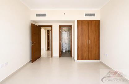 Apartment - 1 - 2 for rent in Muweileh Community - Muwaileh Commercial - Sharjah