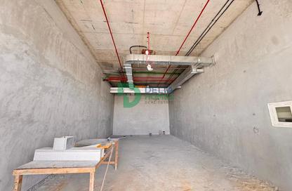Shop - Studio for rent in Deansgate By Ade - Majan - Dubai Shop - Studio for rent in Deansgate By Ade - Majan - Dubai