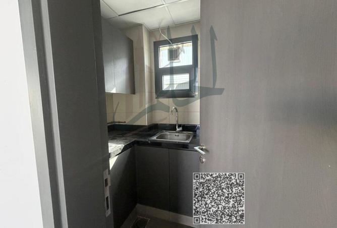 145073886 - Property Image 3