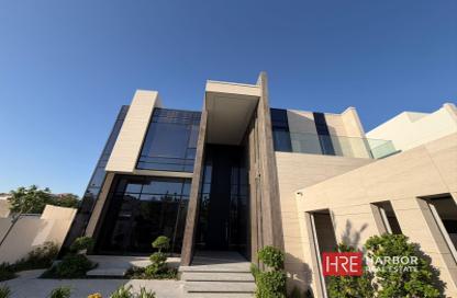 Villa - 5 Bedrooms - 7 Bathrooms for sale in District 6 - Jumeirah Park - Dubai Villa - 5 Bedrooms - 7 Bathrooms for sale in District 6 - Jumeirah Park - Dubai