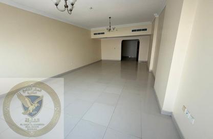 Apartment - 3 Bedrooms - 4 Bathrooms for rent in Al Mamzar - Al Mamzar - Sharjah - Sharjah