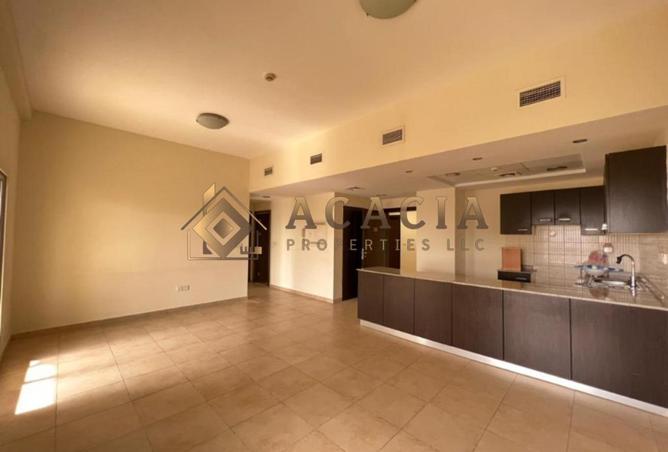 82351894 - Property Image 2