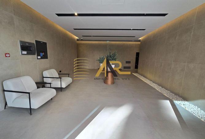 69893632 - Property Main Image