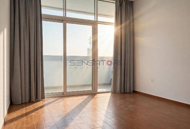 126123419 - Property Image 3