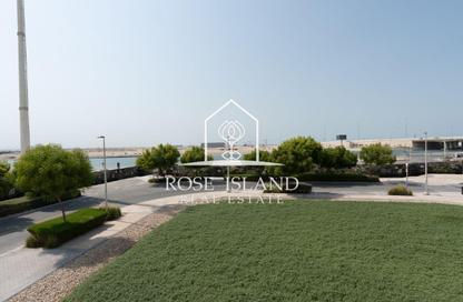 Villa - 4 - 5 for rent in West Yas - Yas Island - Abu Dhabi Villa - 4 - 5 for rent in West Yas - Yas Island - Abu Dhabi