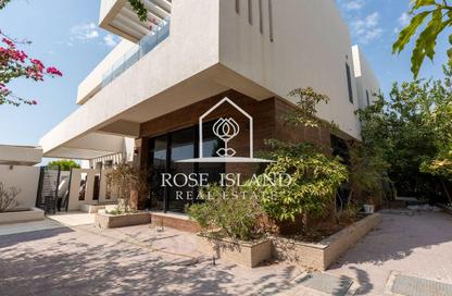 Villa - 4 - 5 for rent in West Yas - Yas Island - Abu Dhabi