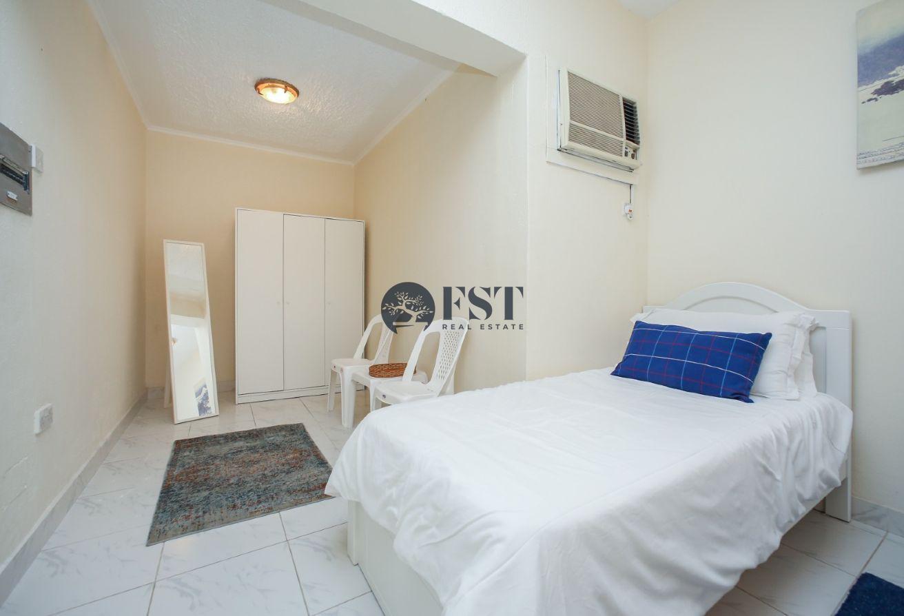 4 BR Villa in Al Safa with Landmark View photo 16