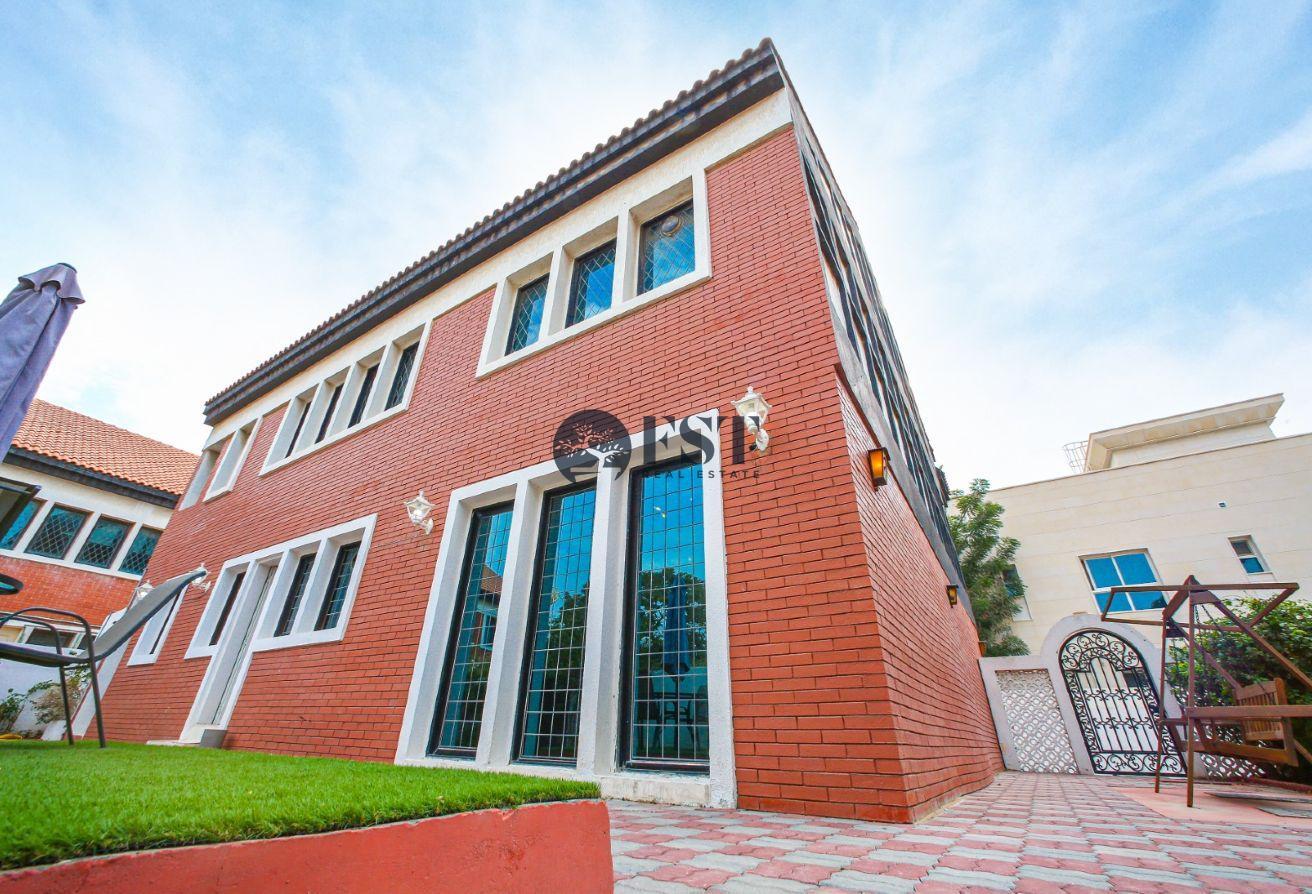 4 BR Villa in Al Safa with Landmark View photo 6