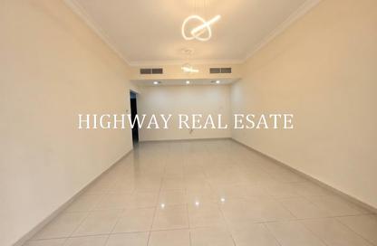 Apartment - 2 - 2 for rent in Muwailih Building - Muwaileh - Sharjah