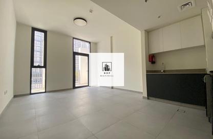 Apartment - 1 - 1 for rent in The Link - East Village - Aljada - Sharjah